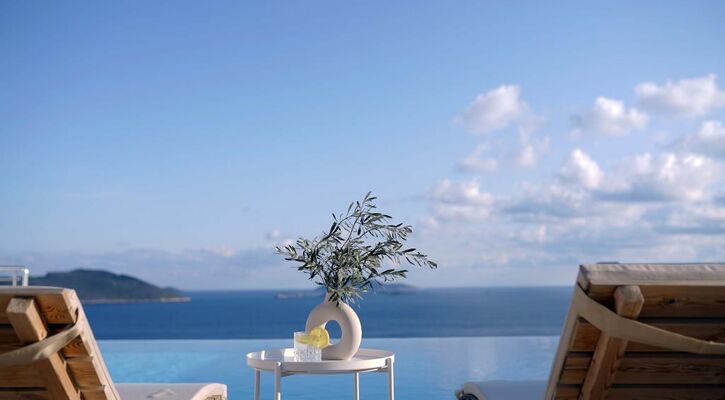 Blue Island Luxury Hotel (Adult Only +16)